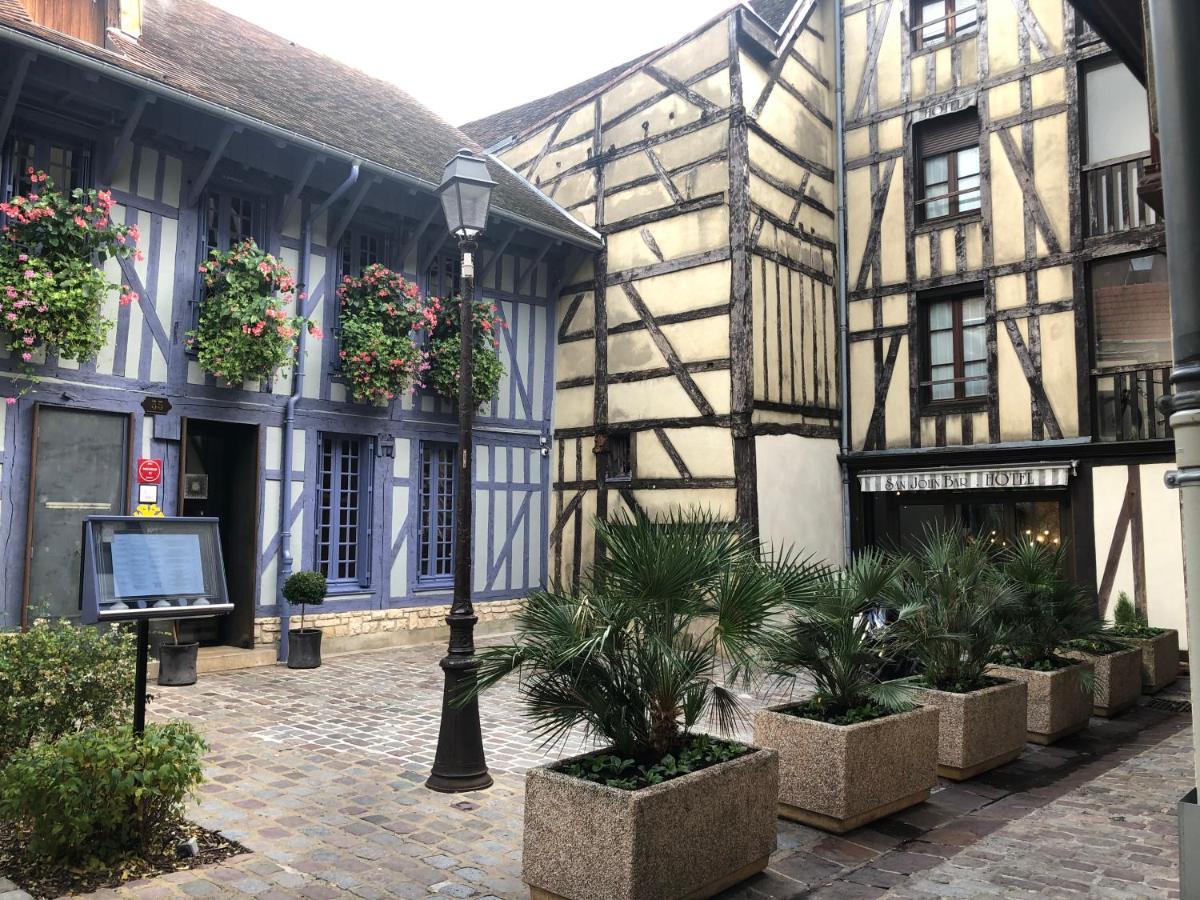 Le Charmant Paillot Hyper Centre Classe Troyes Eksteriør billede
